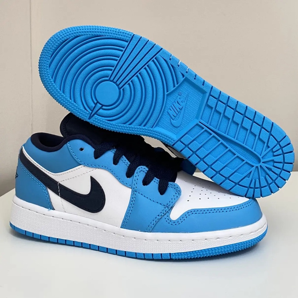 Air jordan 1 leather trainers sz 6.5 youth women’s 8 - Picture 2 of 2